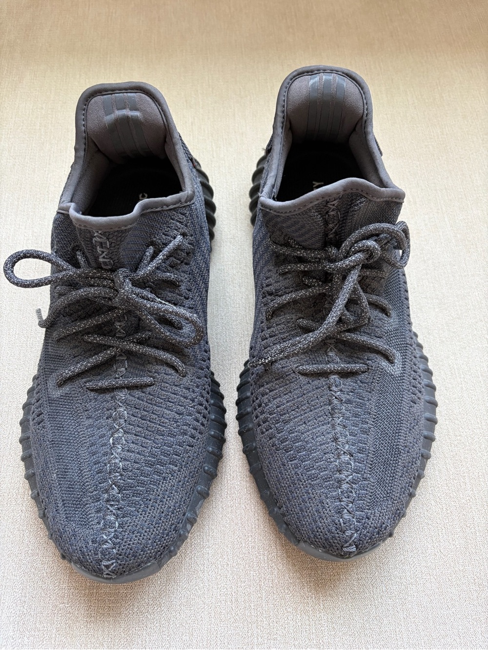 Adidas Yeezy Boost men’s Knit Black Sneakers